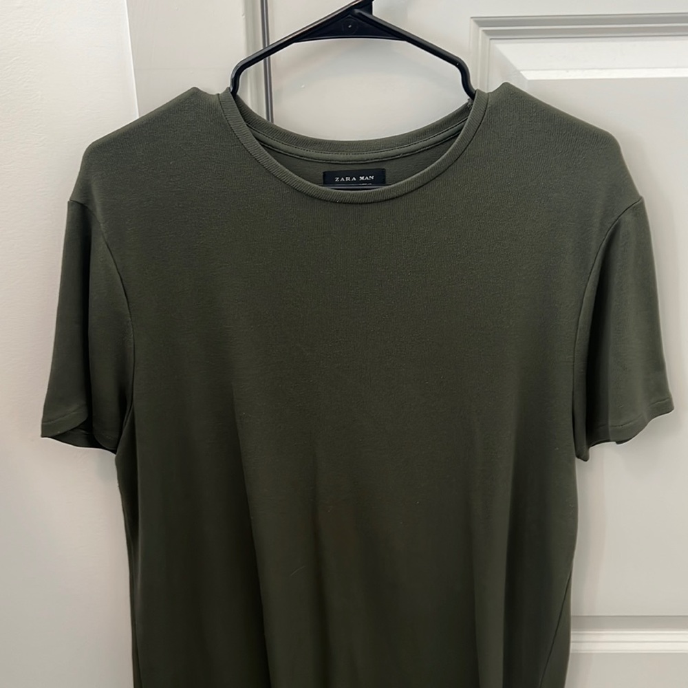 Zara Short Sleeve Dark Green T-Shirt (Large)